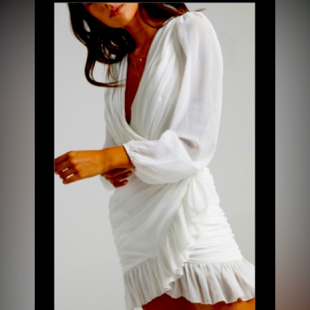 White ruffle dress, NWT